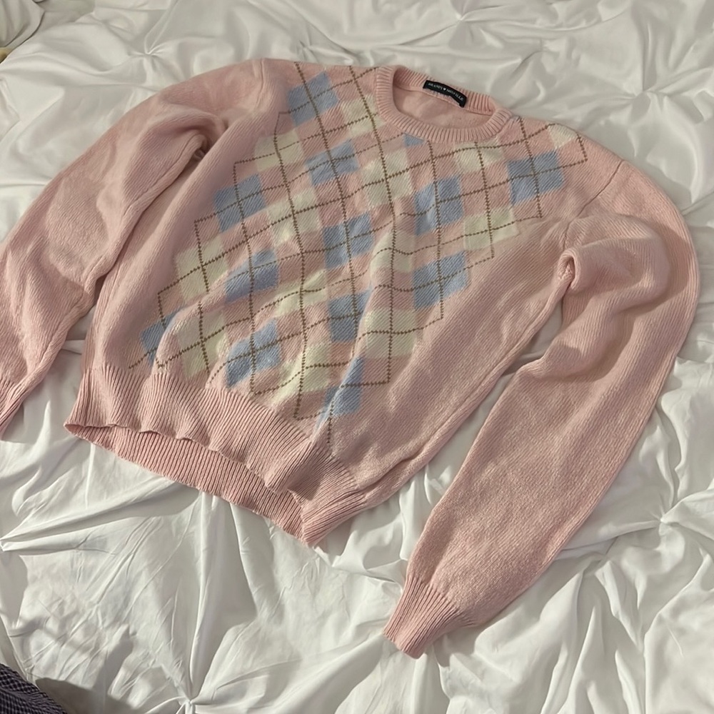 Brandy Melville sweater